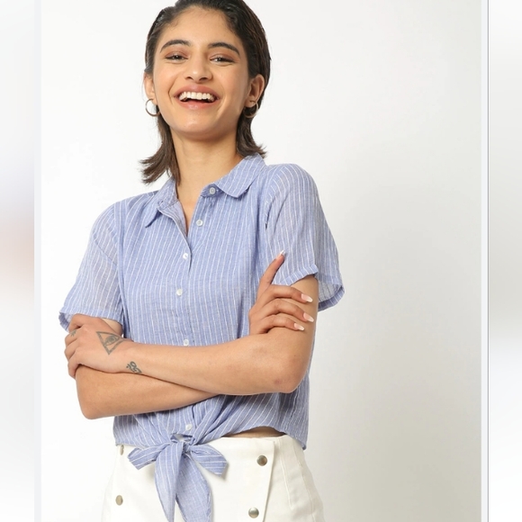 Striped tie-up Rayon shirt - Picture 3 of 7